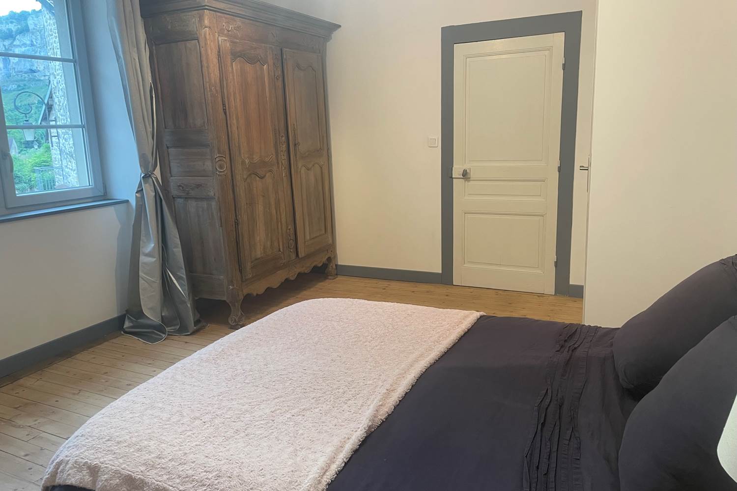 La chambre avec lit double