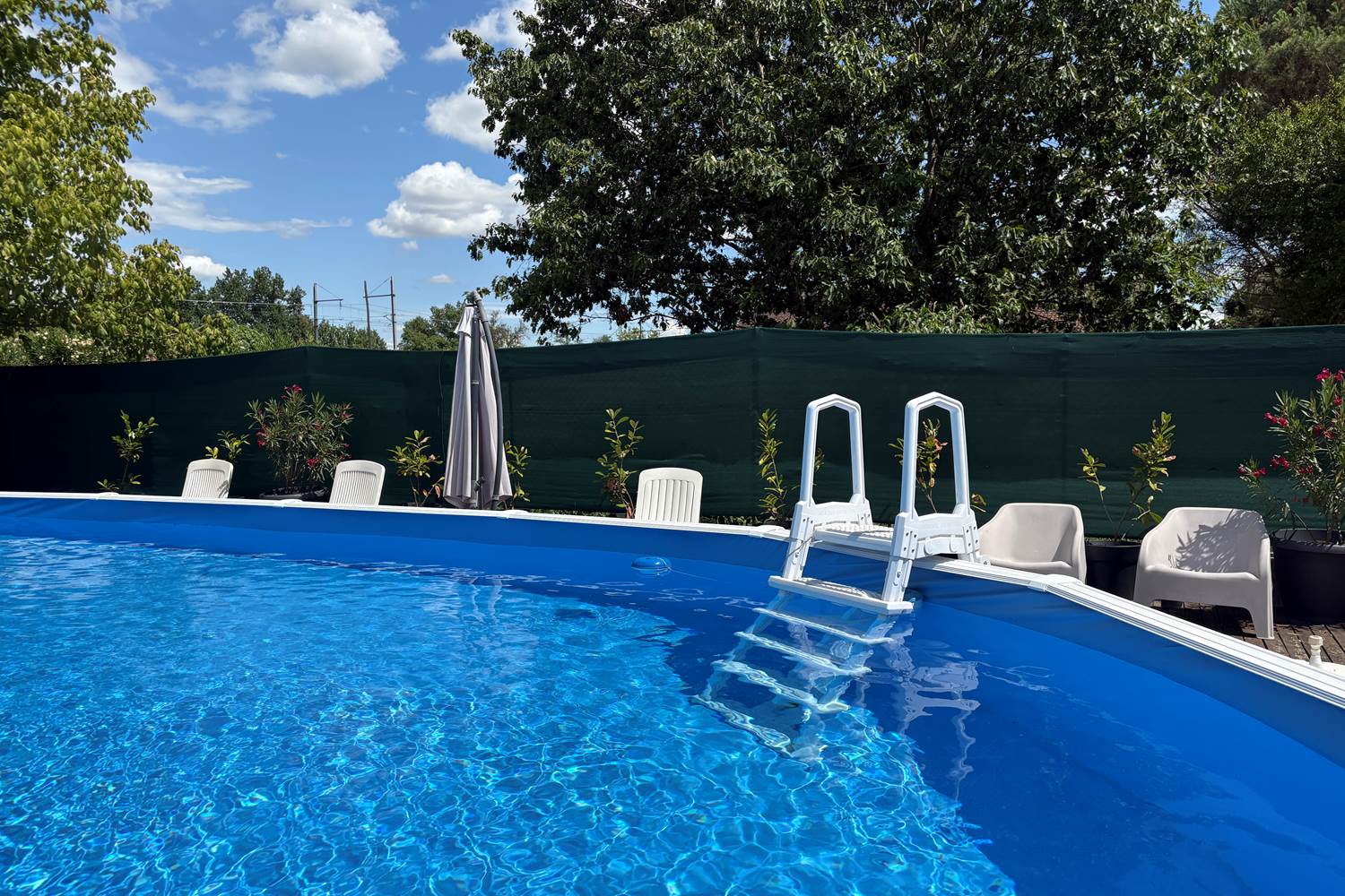 PISCINE AUERGE DE LAMAGISTERE