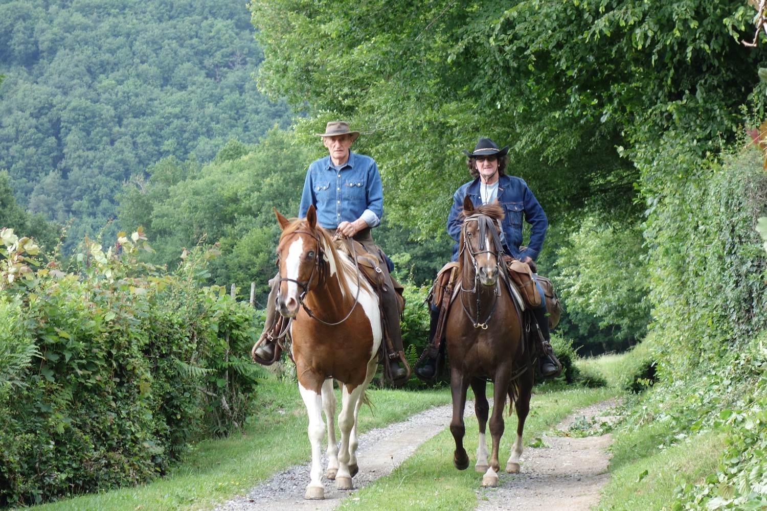 etape_cavaliers_randonnee_equestre_coreeze