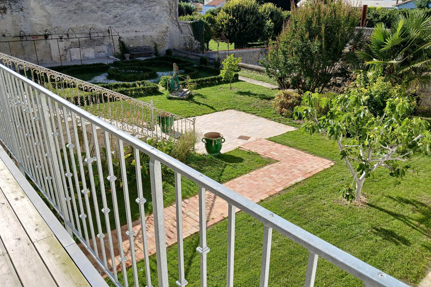 Les jardins : jardin haut et jardin bas