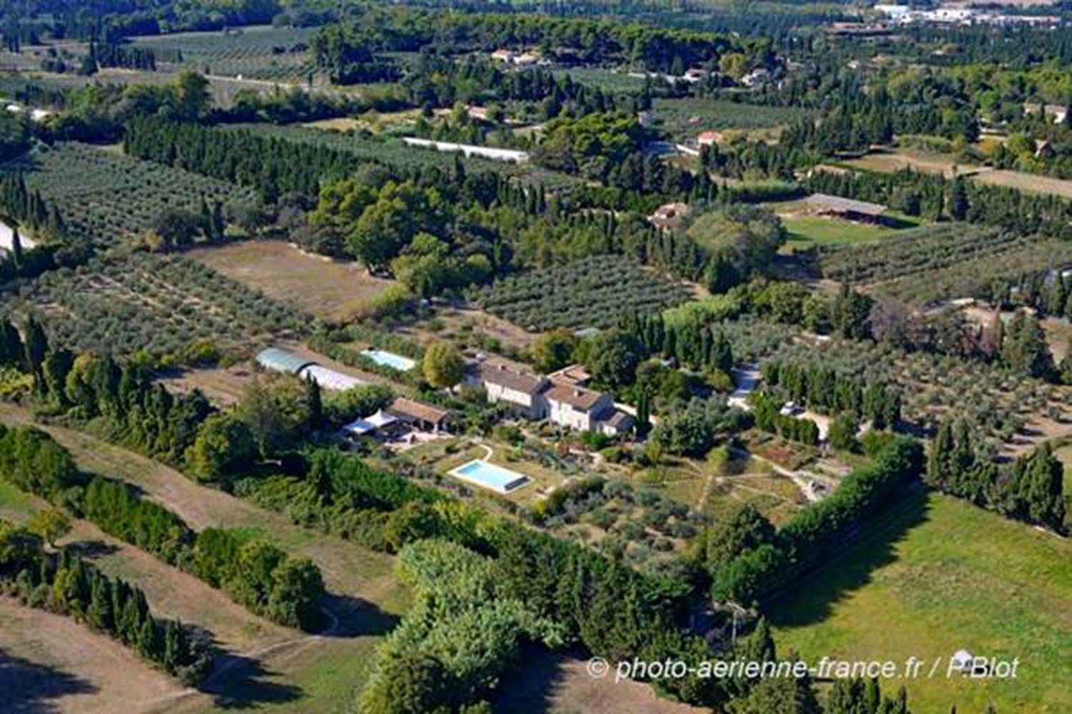 vue aérienne du mas des figues