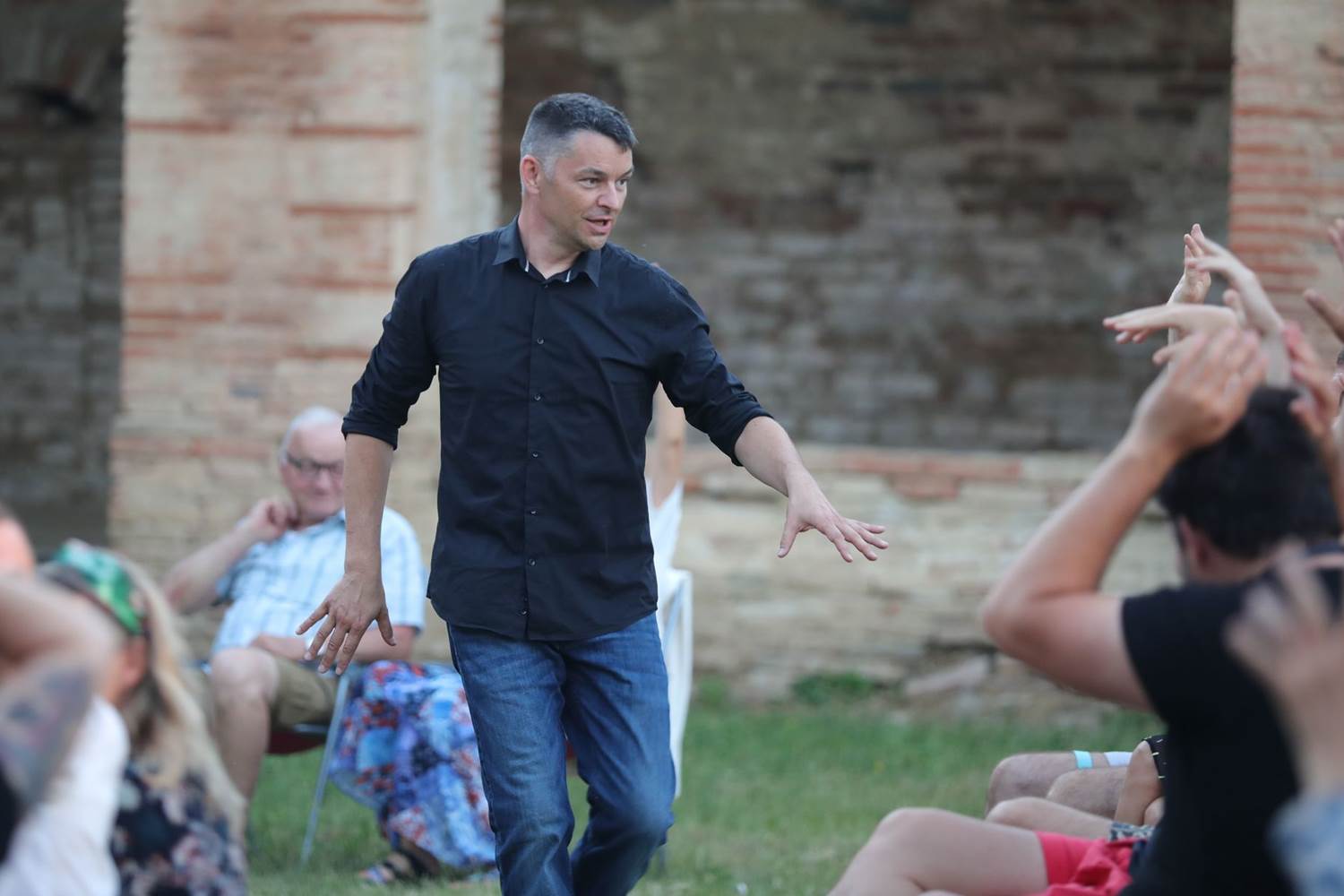 abbaye-de-belleperche-apportez-votre-chaise-©CEM