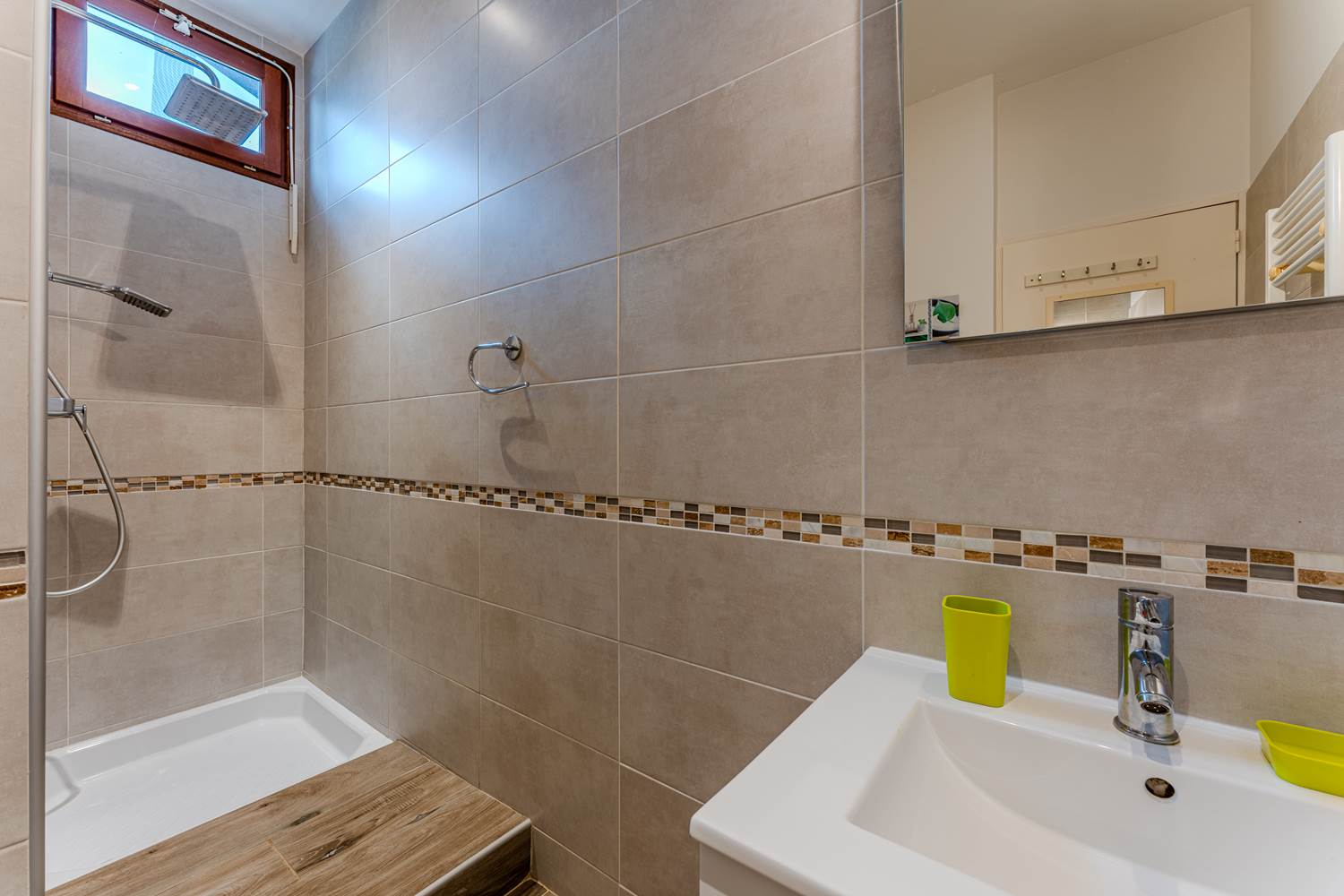 Salle de bain - douche gîte 1