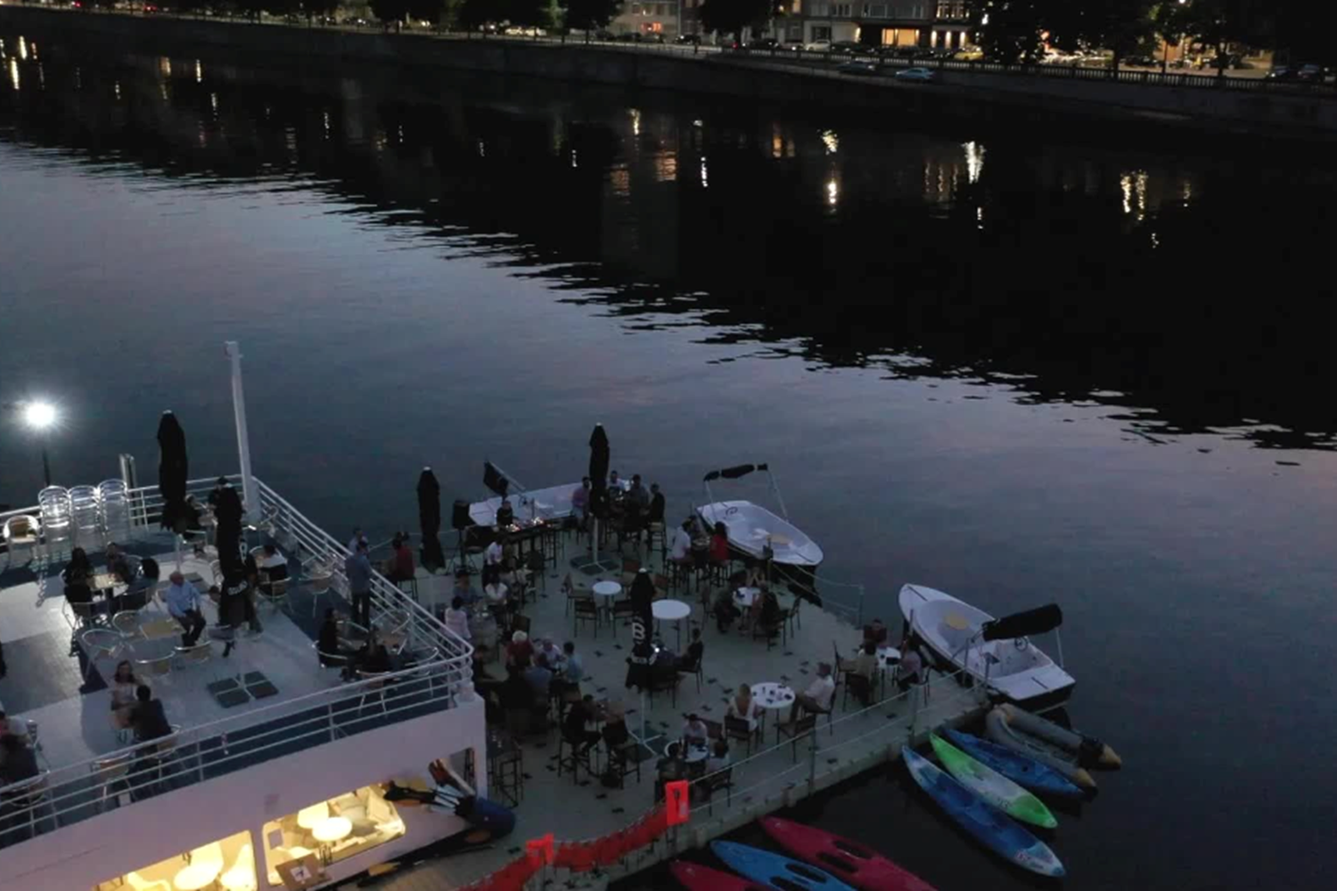 Terrasse-soir - Les Capitaineries de Namur