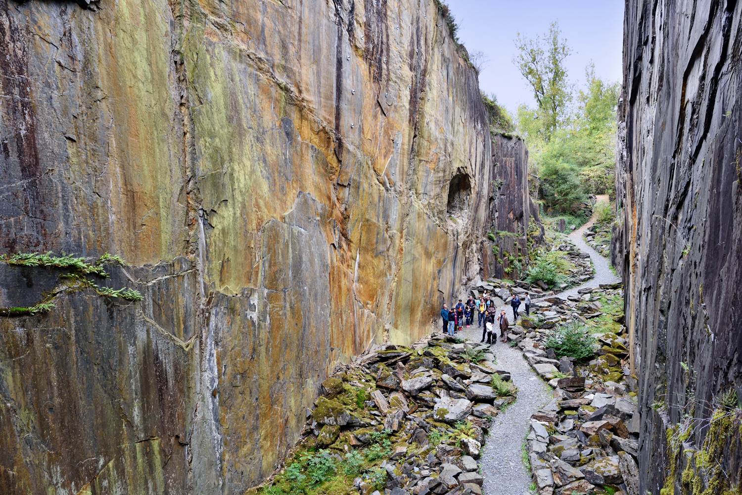 LES PANS DE TRAVASSAC