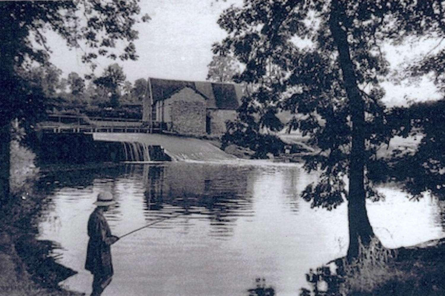Le Moulin Hydroélectrique de Lugny lès Charolles