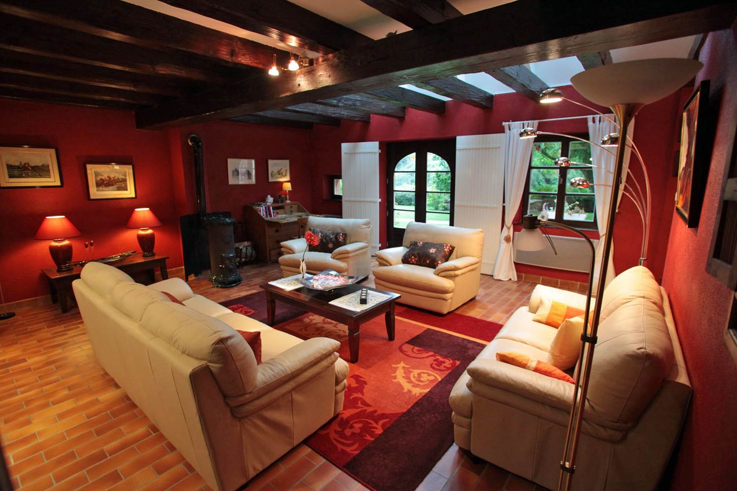 Le salon/bibliothèque