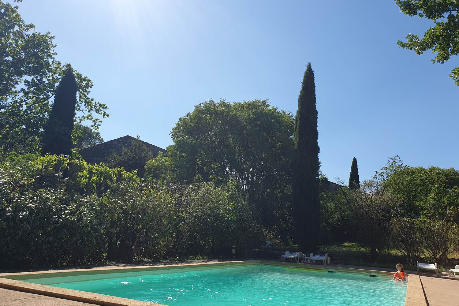 Le Mas des Sages piscine