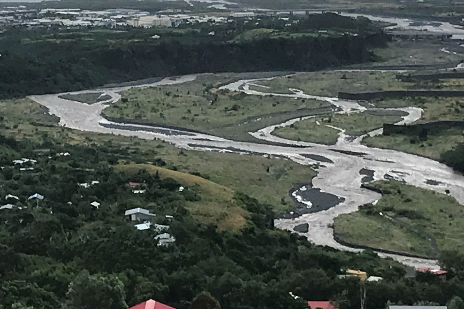 Rivière des Galets en crue (cyclone tropical Fakir 2018)