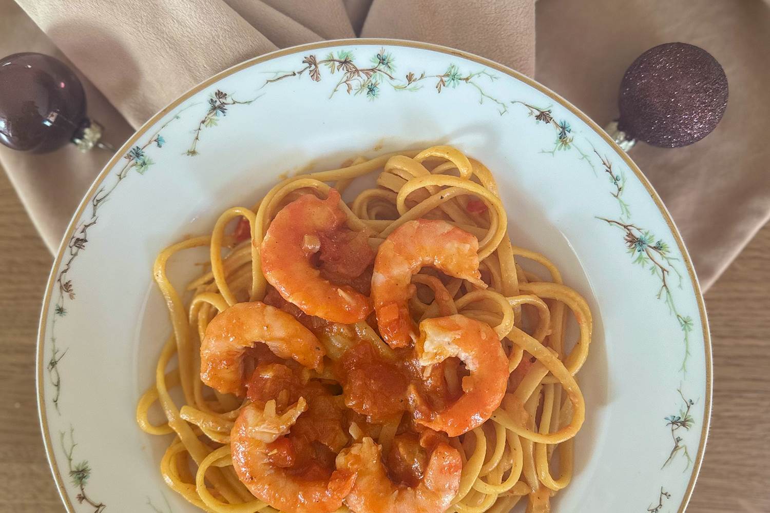 crevettes à la brésilienne sur lit de linguine dîner réveillon Demeure du Porzou