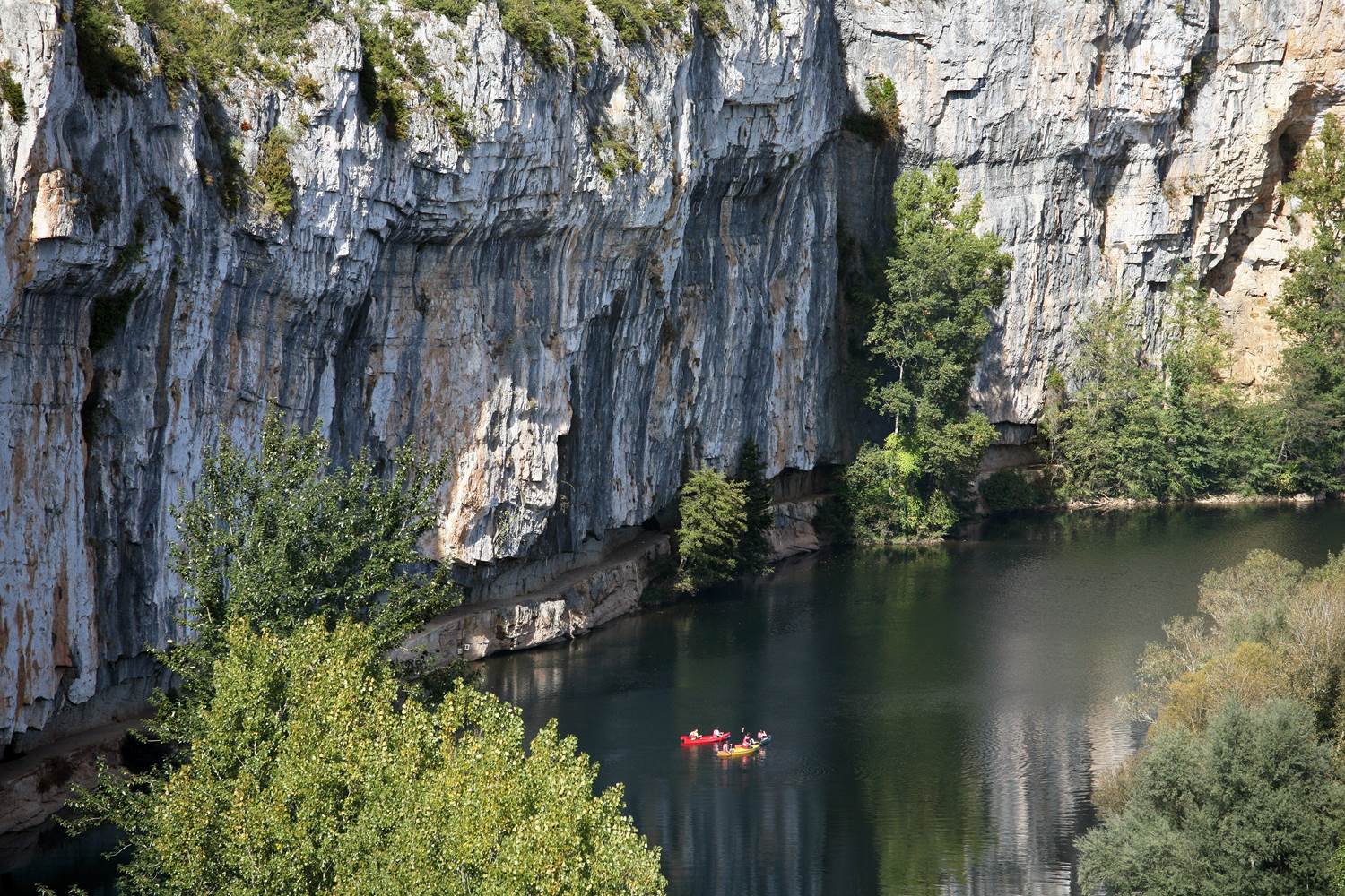 Descente en canöé, chemin de Halage