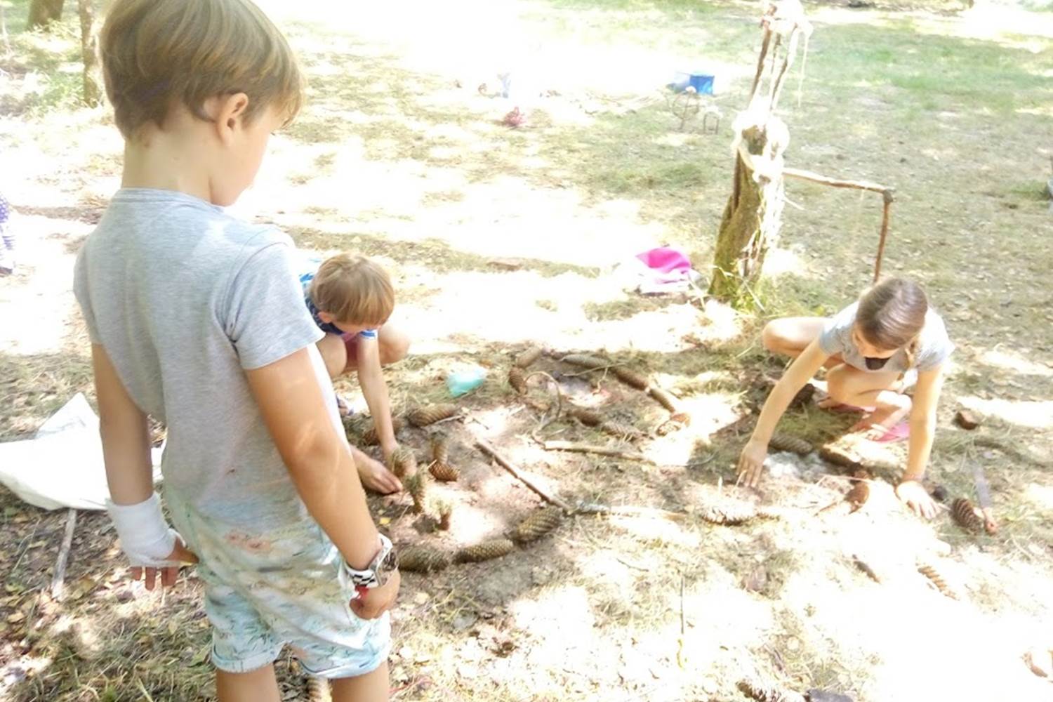 construire ensemble, samen bouwen aan het kabouterdorp