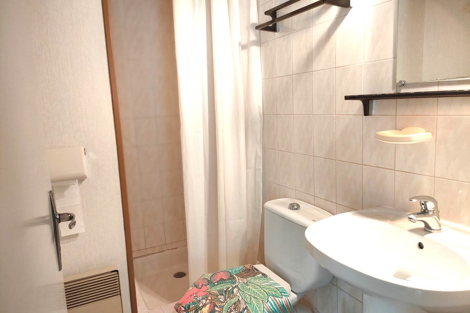 maisonnette-salle d'eau