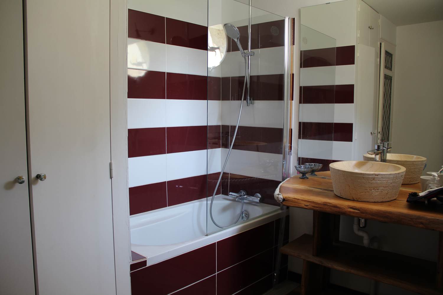 15 3 salle de bains chambre grise