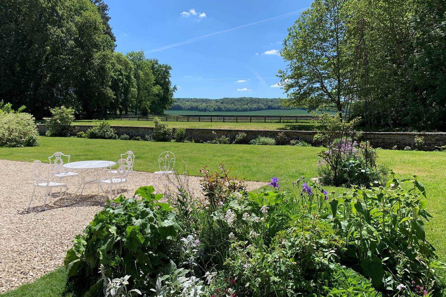 Jardin château d'Auteuil mai 2020