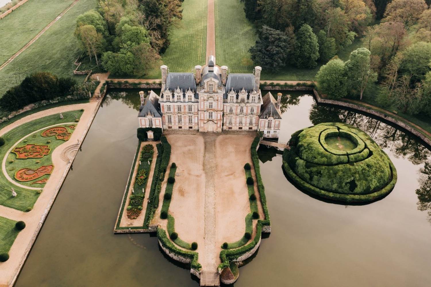 Château de Beaumesnil