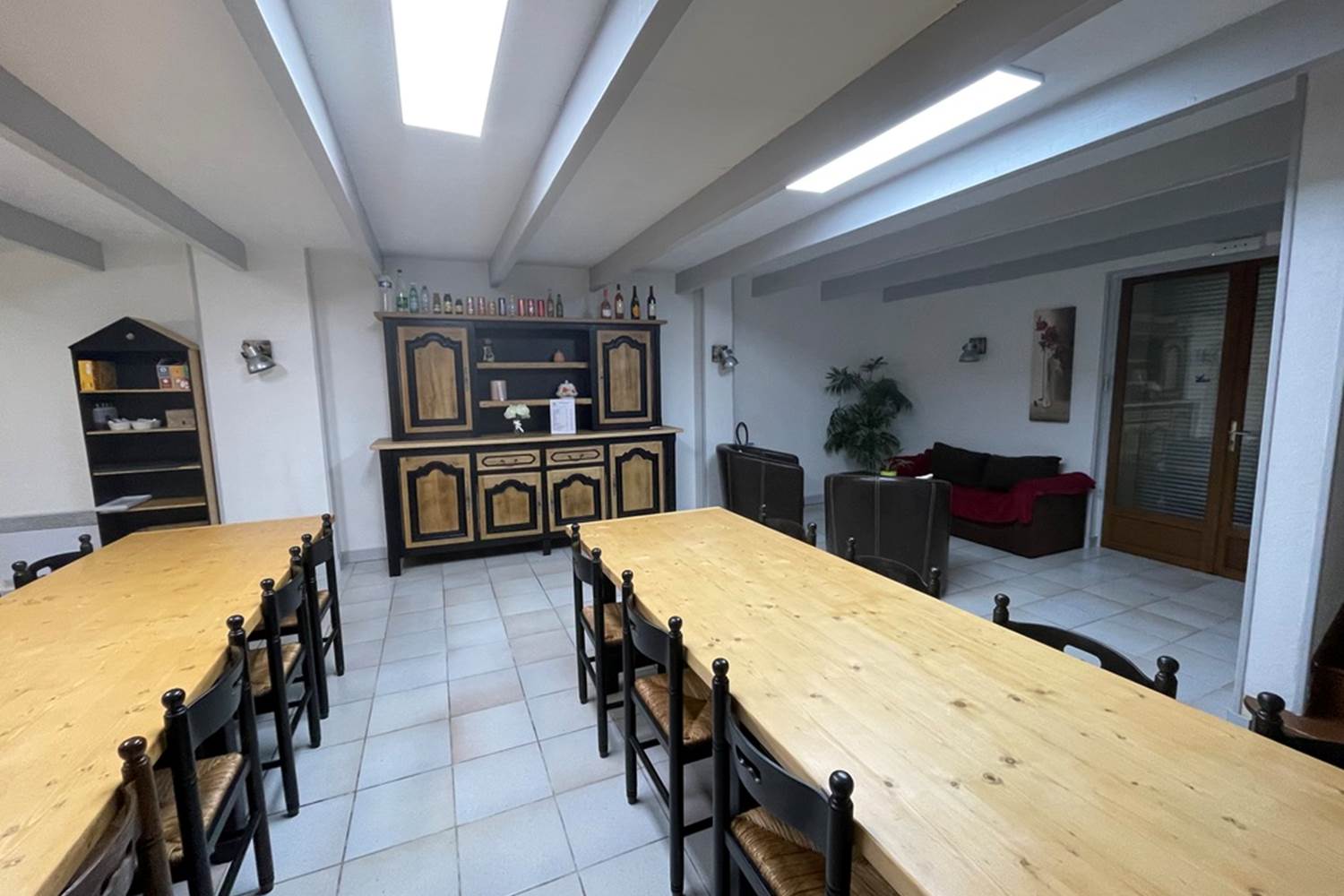 Salle à manger, cuisine