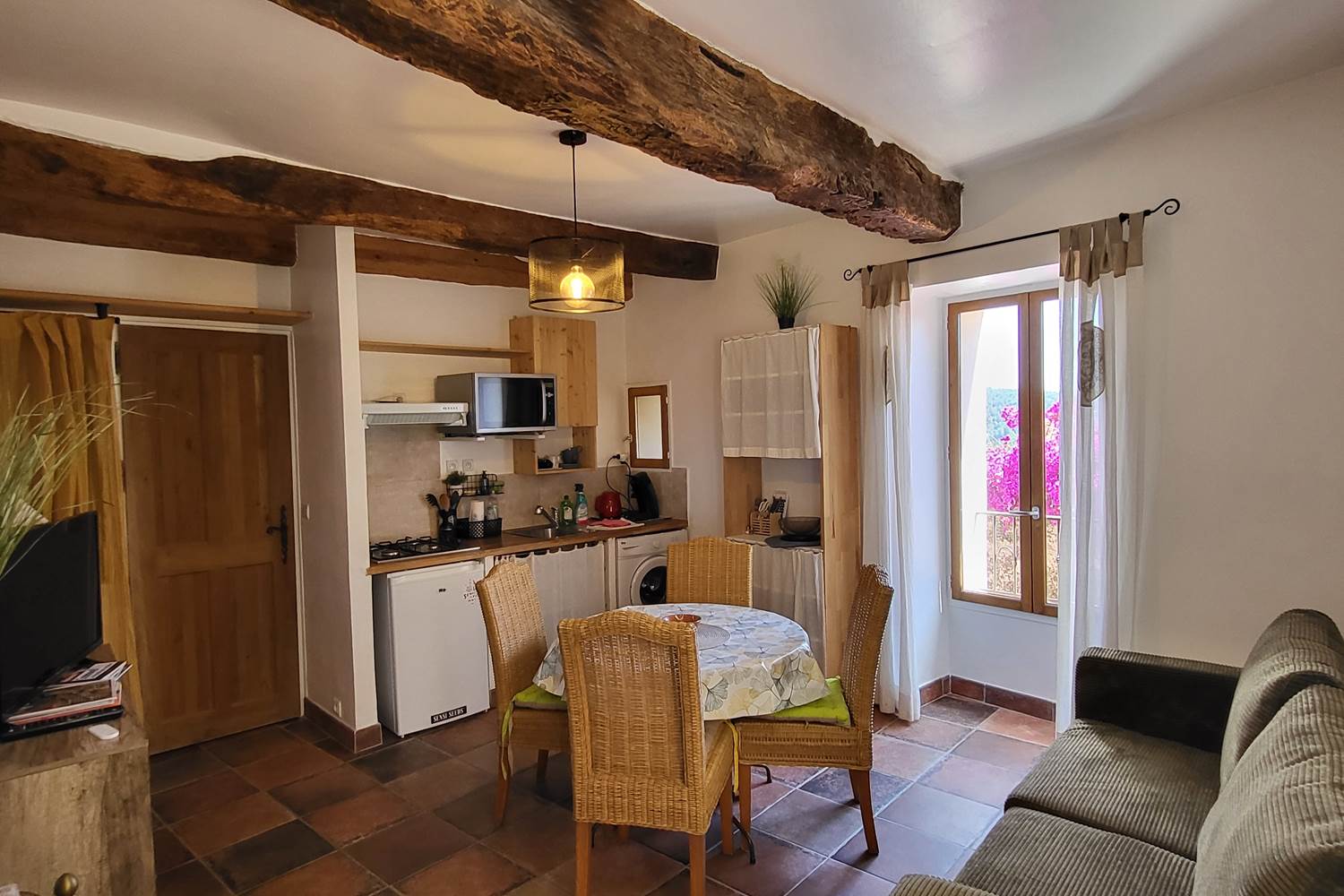 Appartement salon cuisine