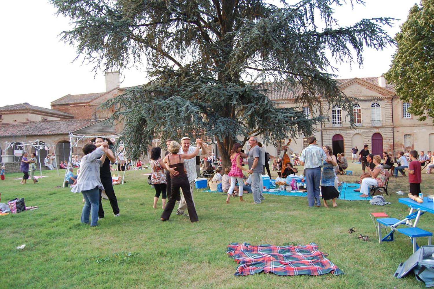 abbaye-de-belleperche-evenement-©DR