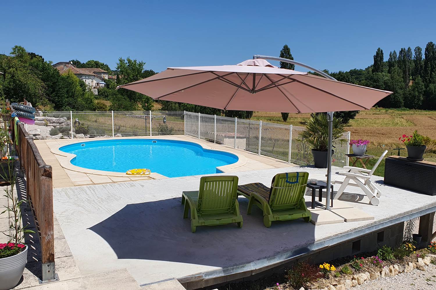 Photo piscine juillet