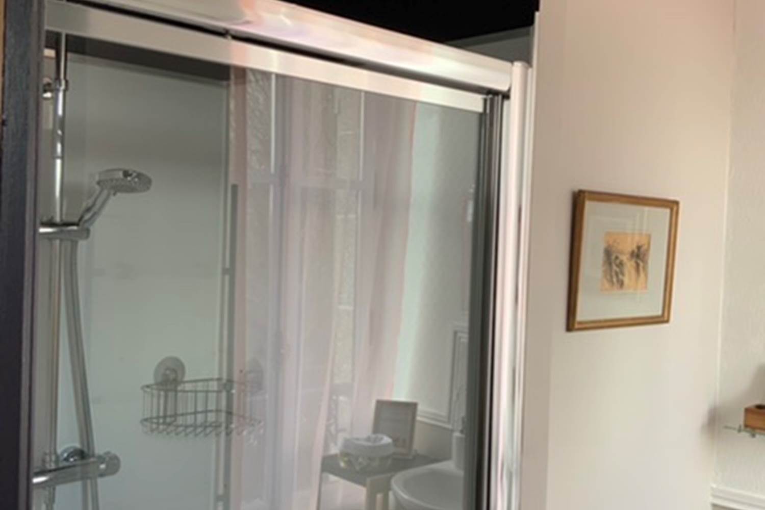 Douche chambre Hirondelles