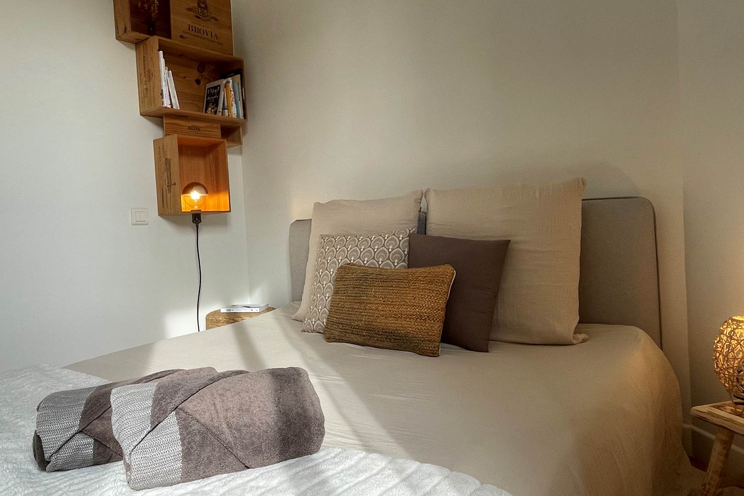 Nid Cosy Bordeaux - Chambre BOHEME Port Lune