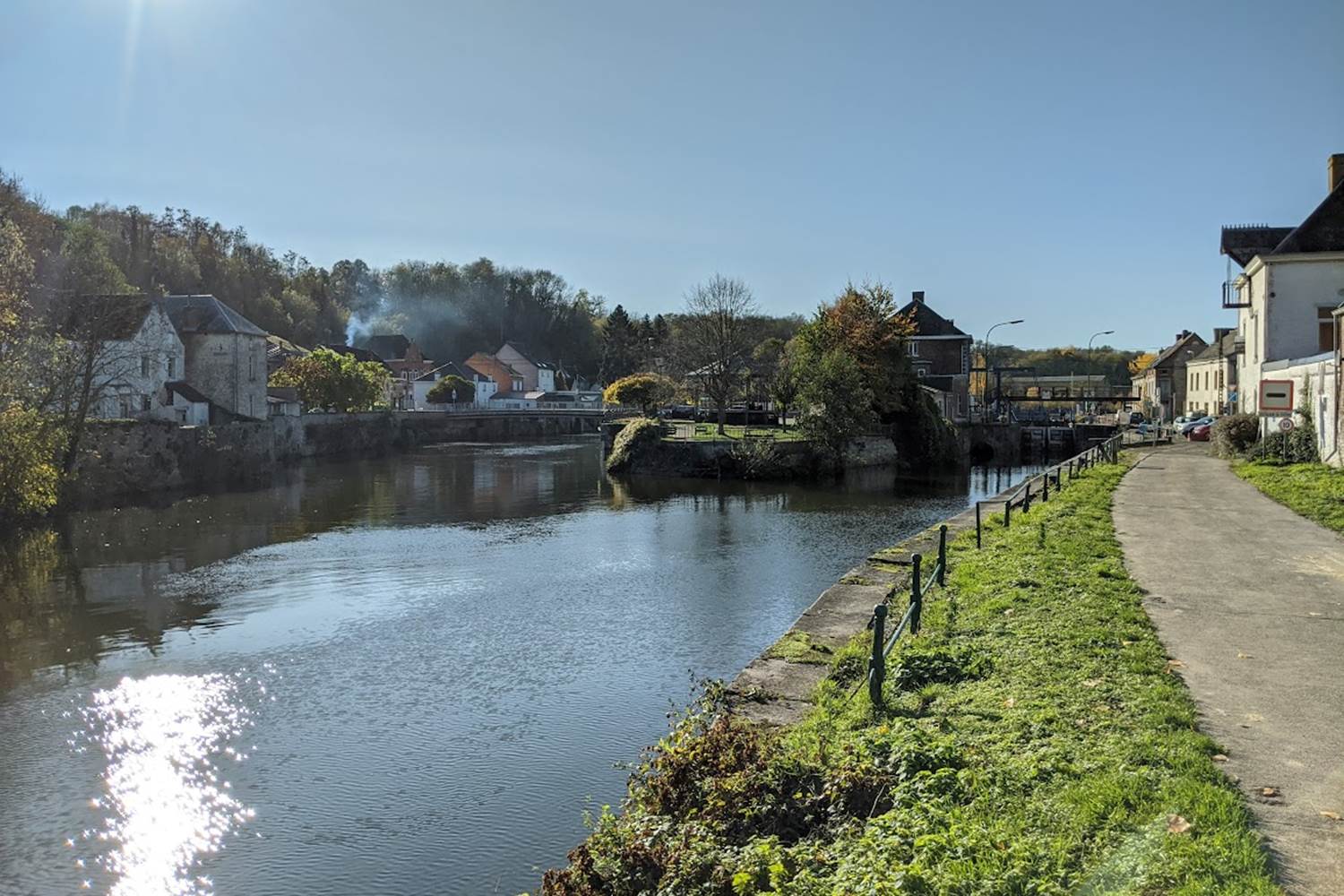 La Sambre à La Buissière