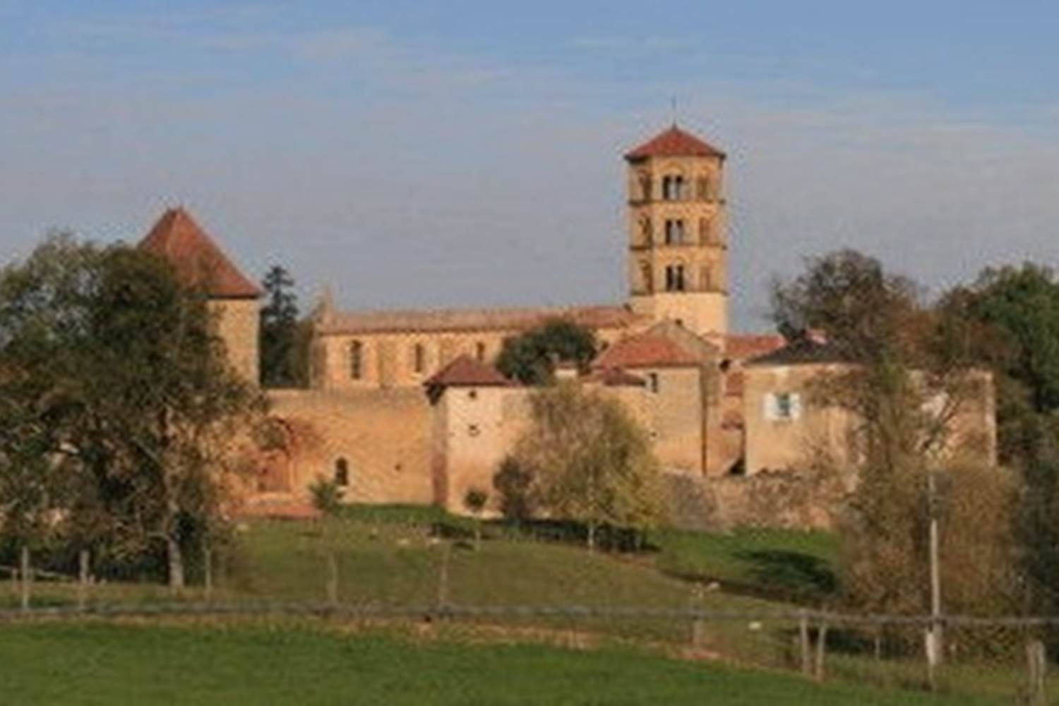 Les Eglises et Chapelles Romanes du Brionnais