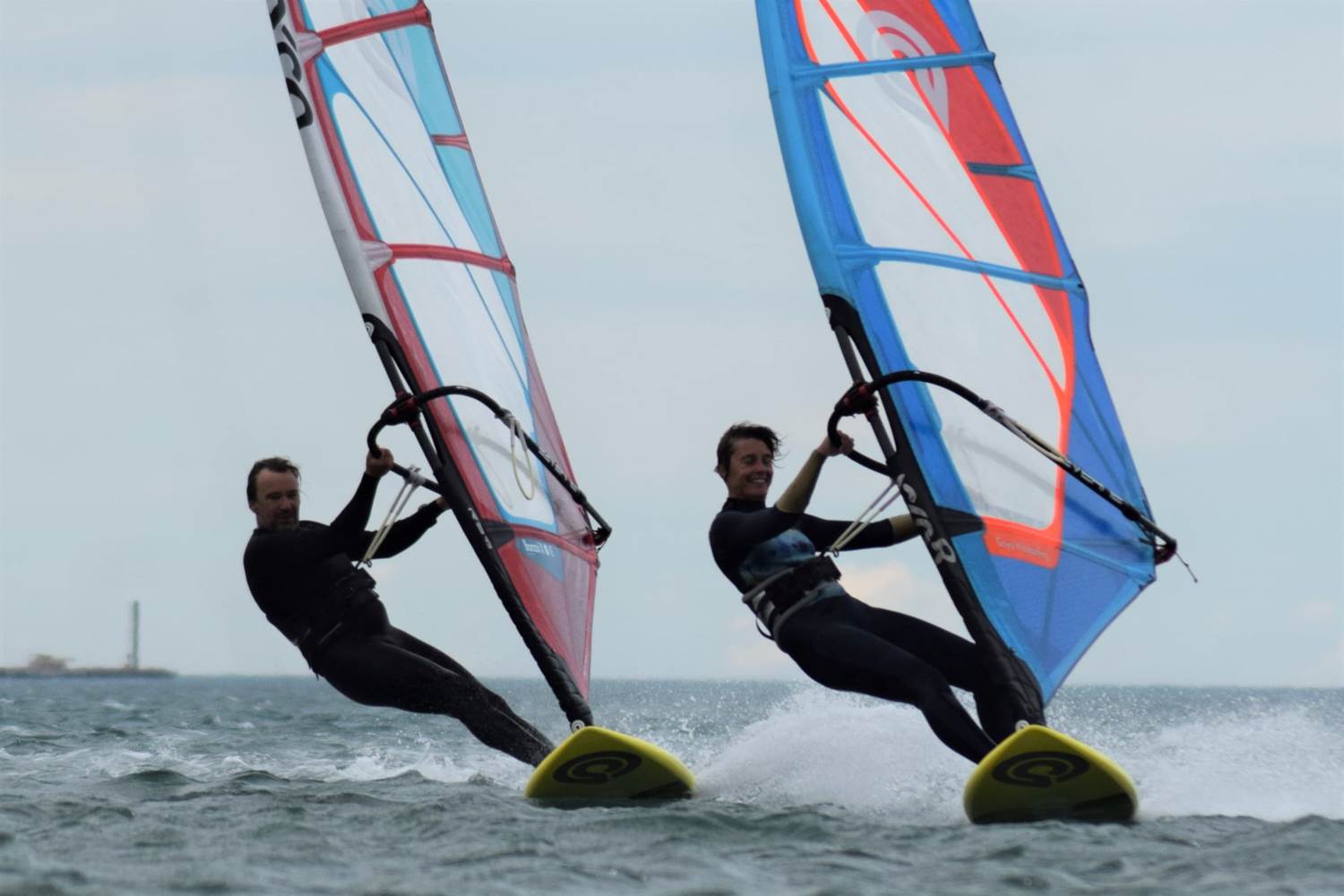 windsurf