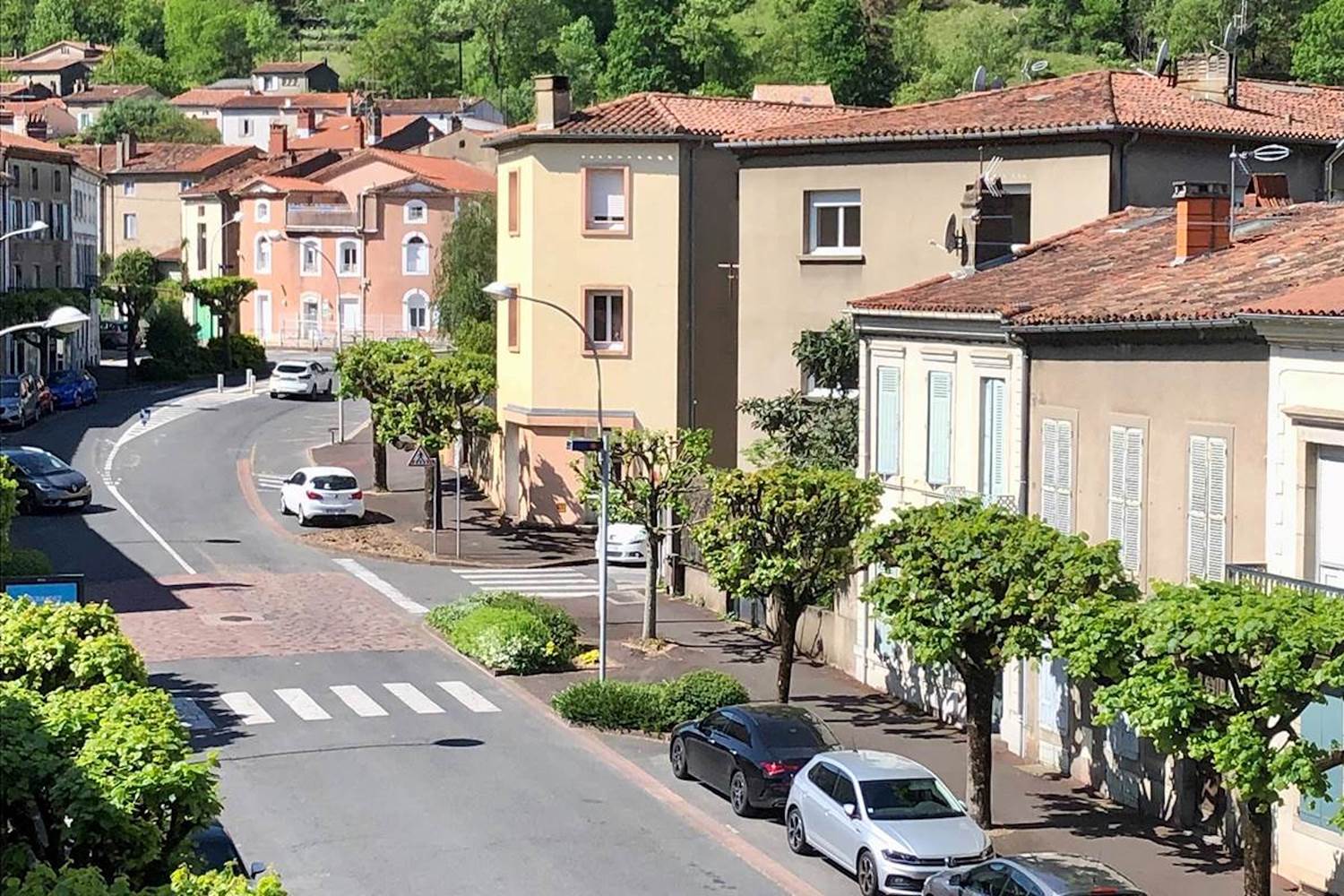 Vue du balcon chambre Laura - Centre ville Mazamet