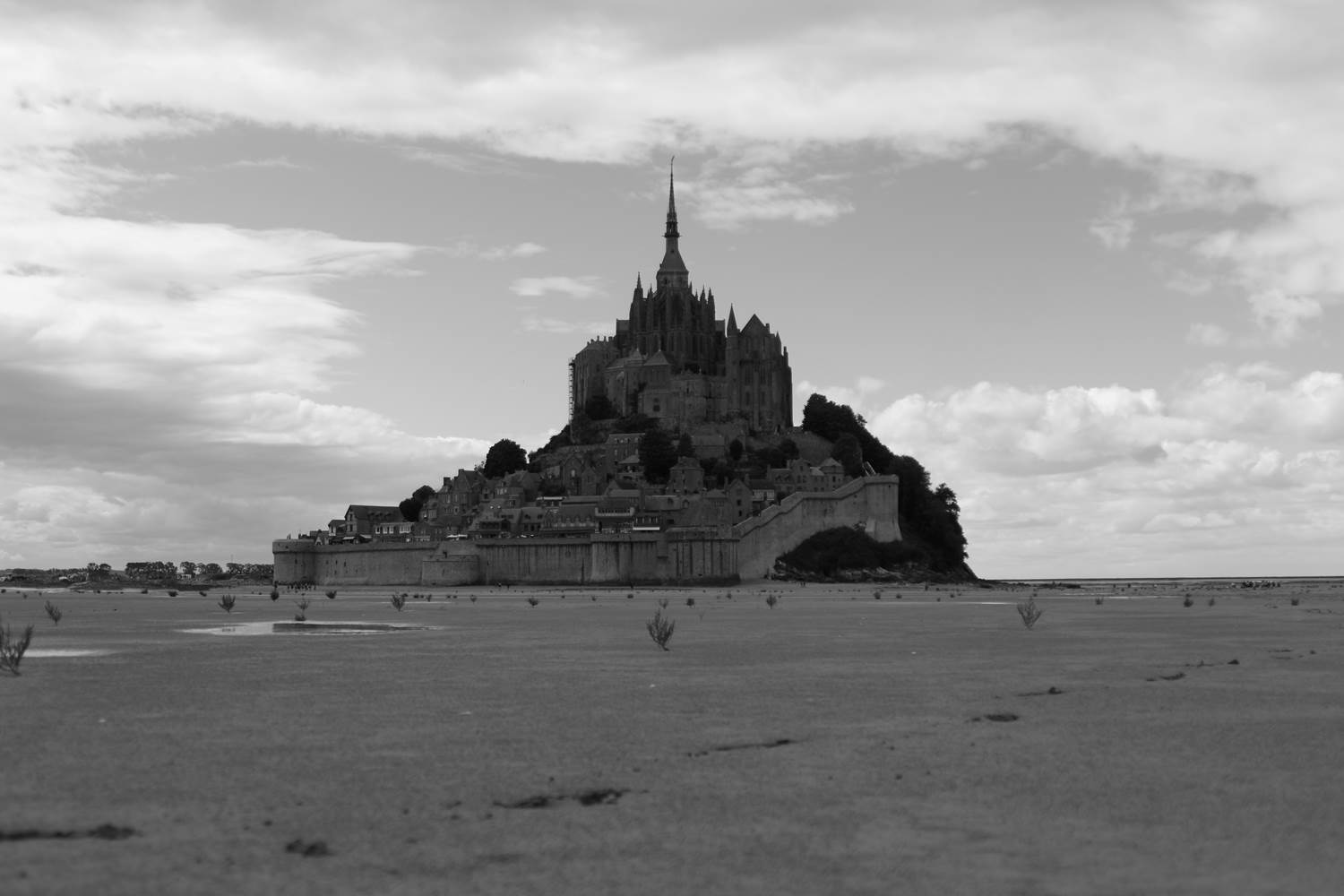 Le MONT SAINT MICHEL A 54  km de DINAN