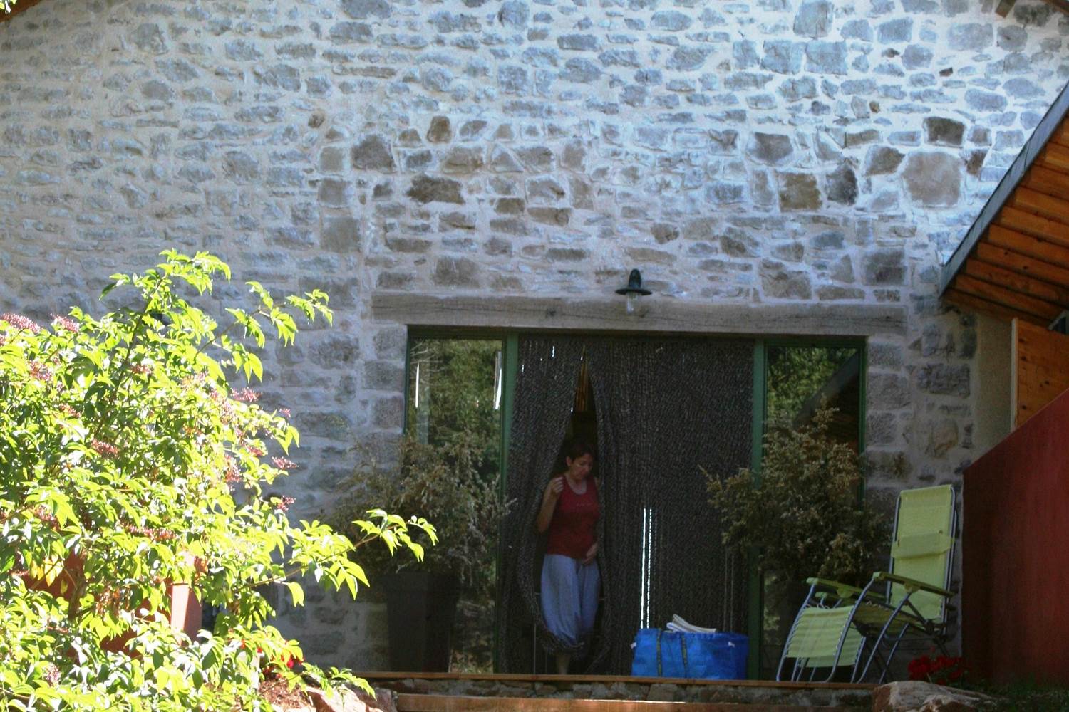 L'entrée avec terrasse