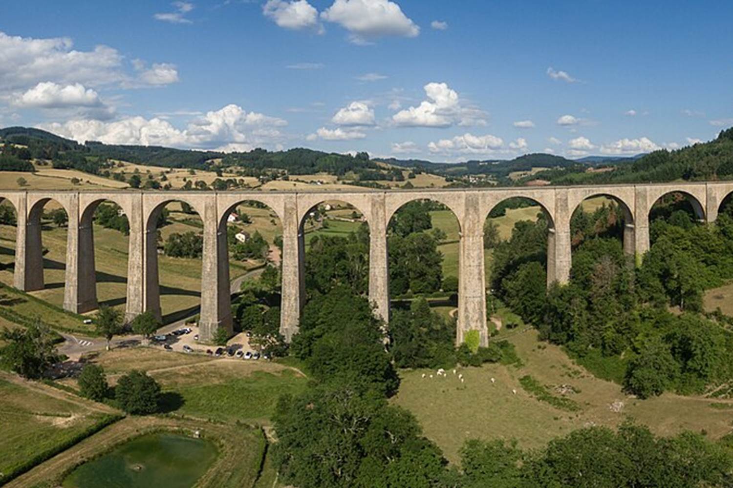 Viaduc de Mussy-sous-Dun à 23km de Vaulx