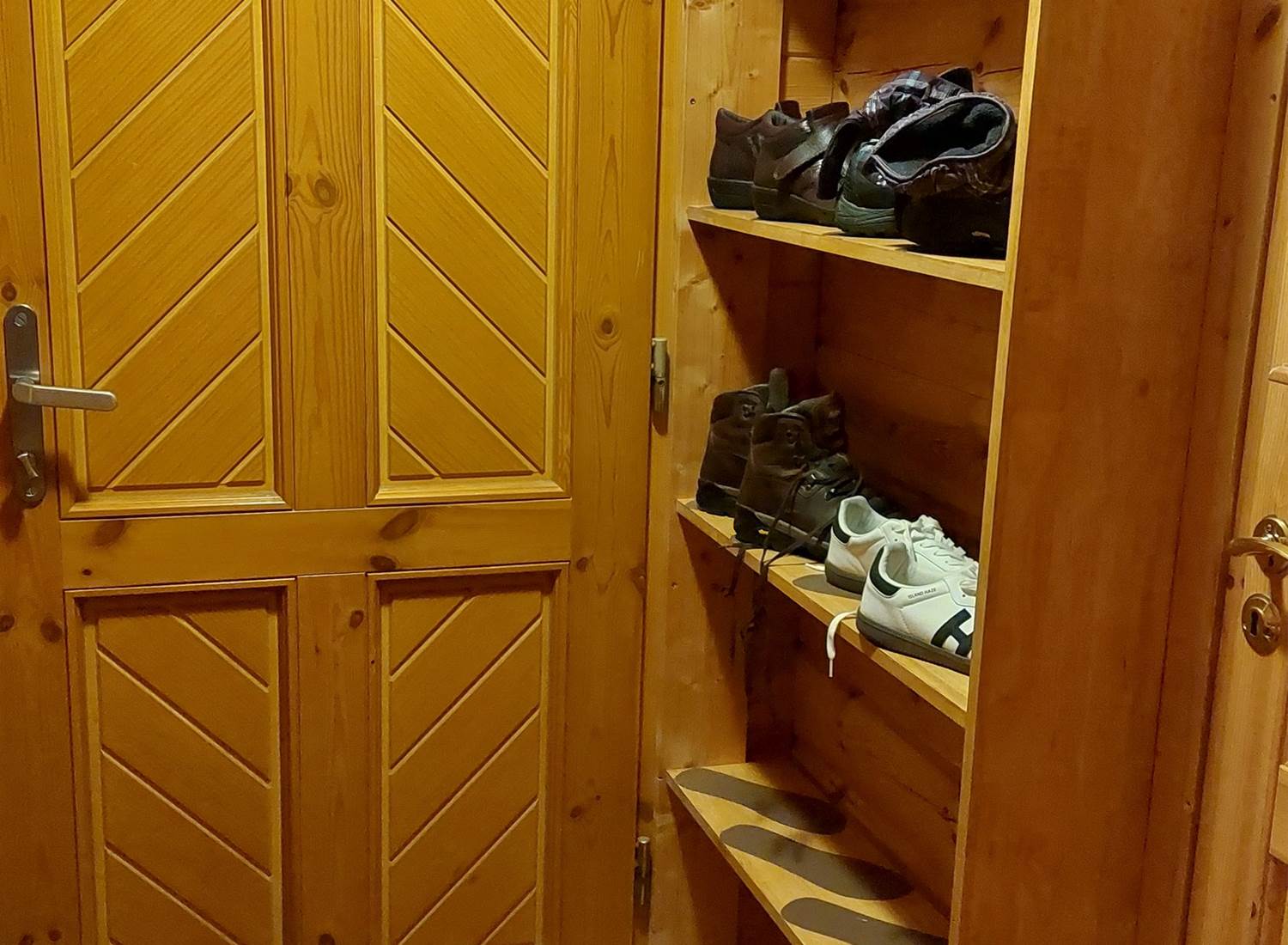 Étagère à chaussures