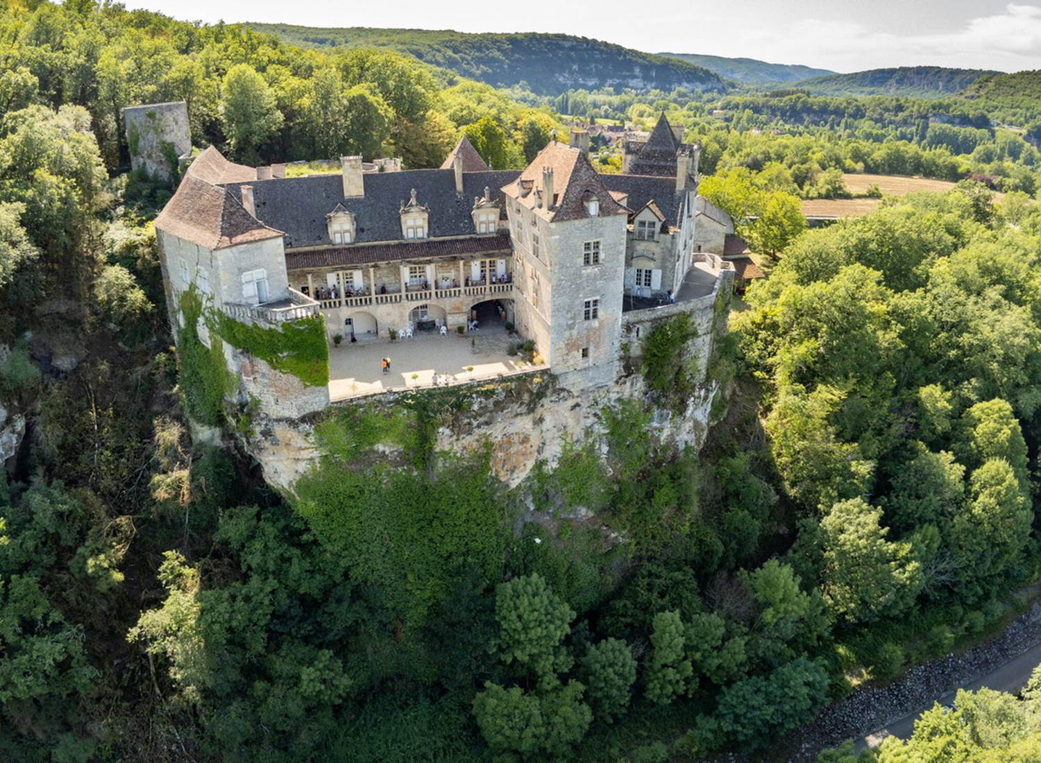 Château de Cénevière