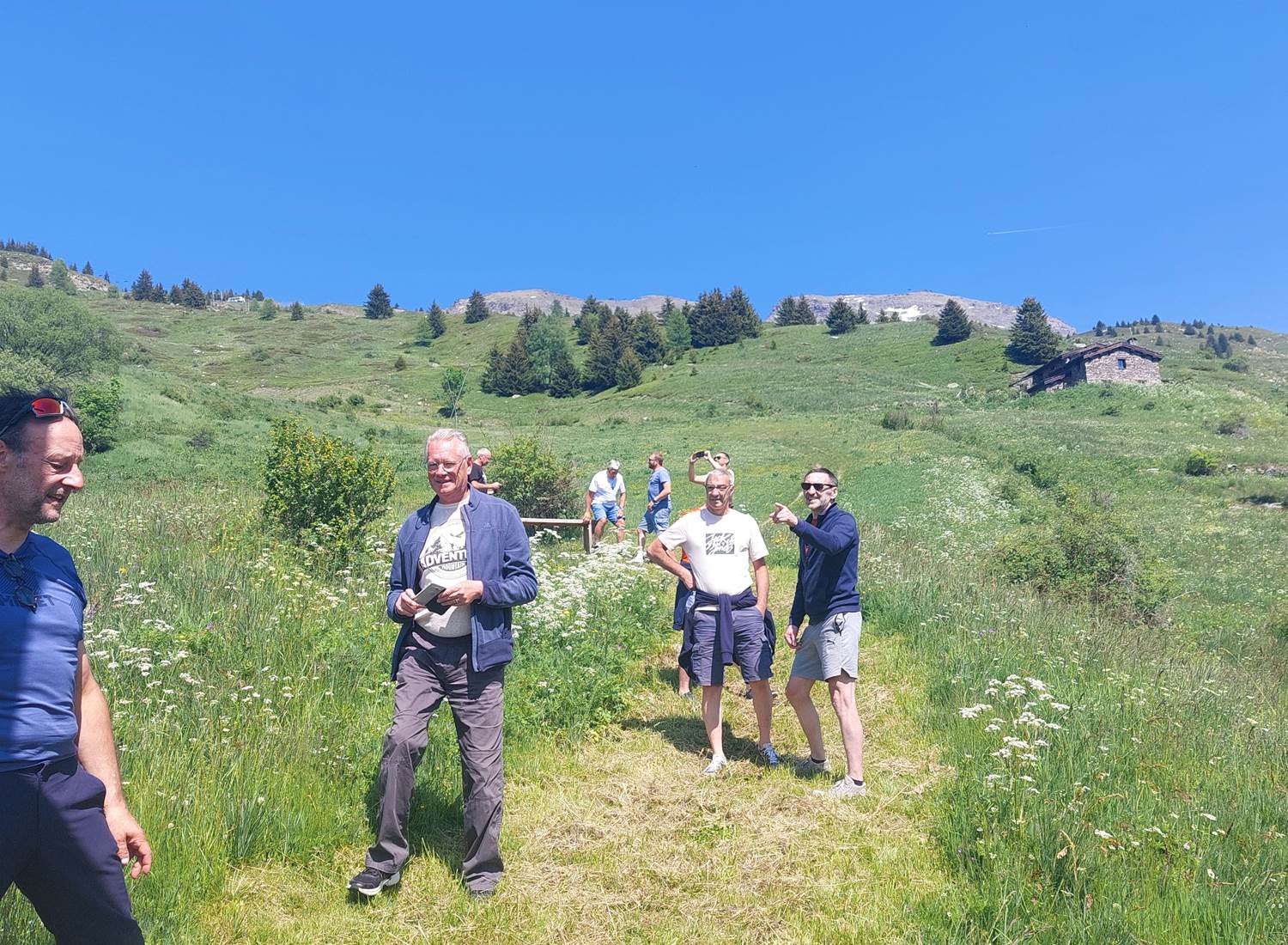 chemin balisé à Valmeinier