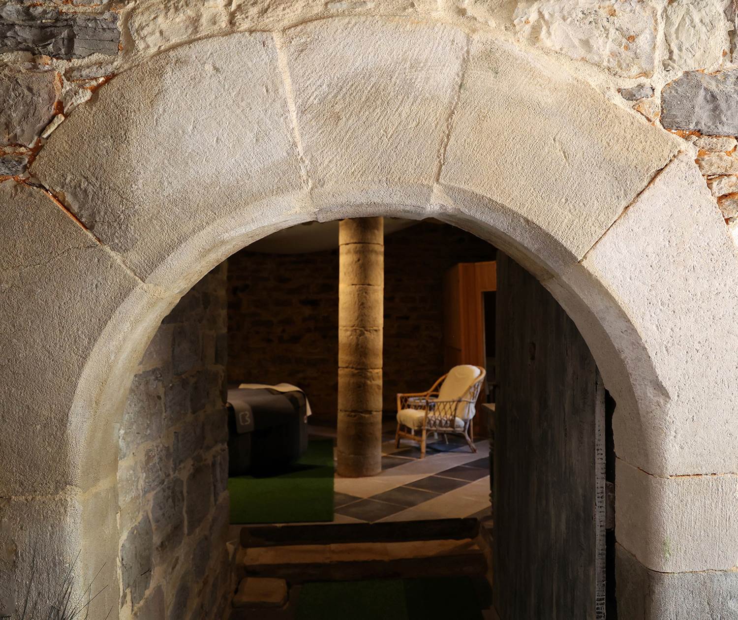 Patrimoine et curiosités historiques Château de Saint-Chamarand dans le Lot