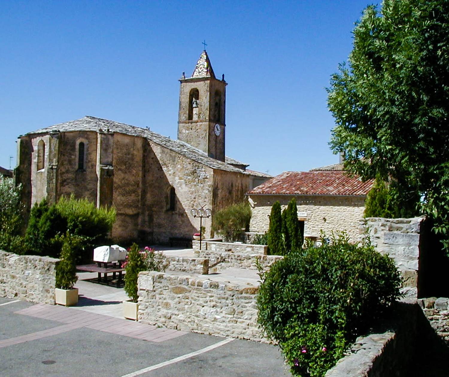 Eglise de Cruis