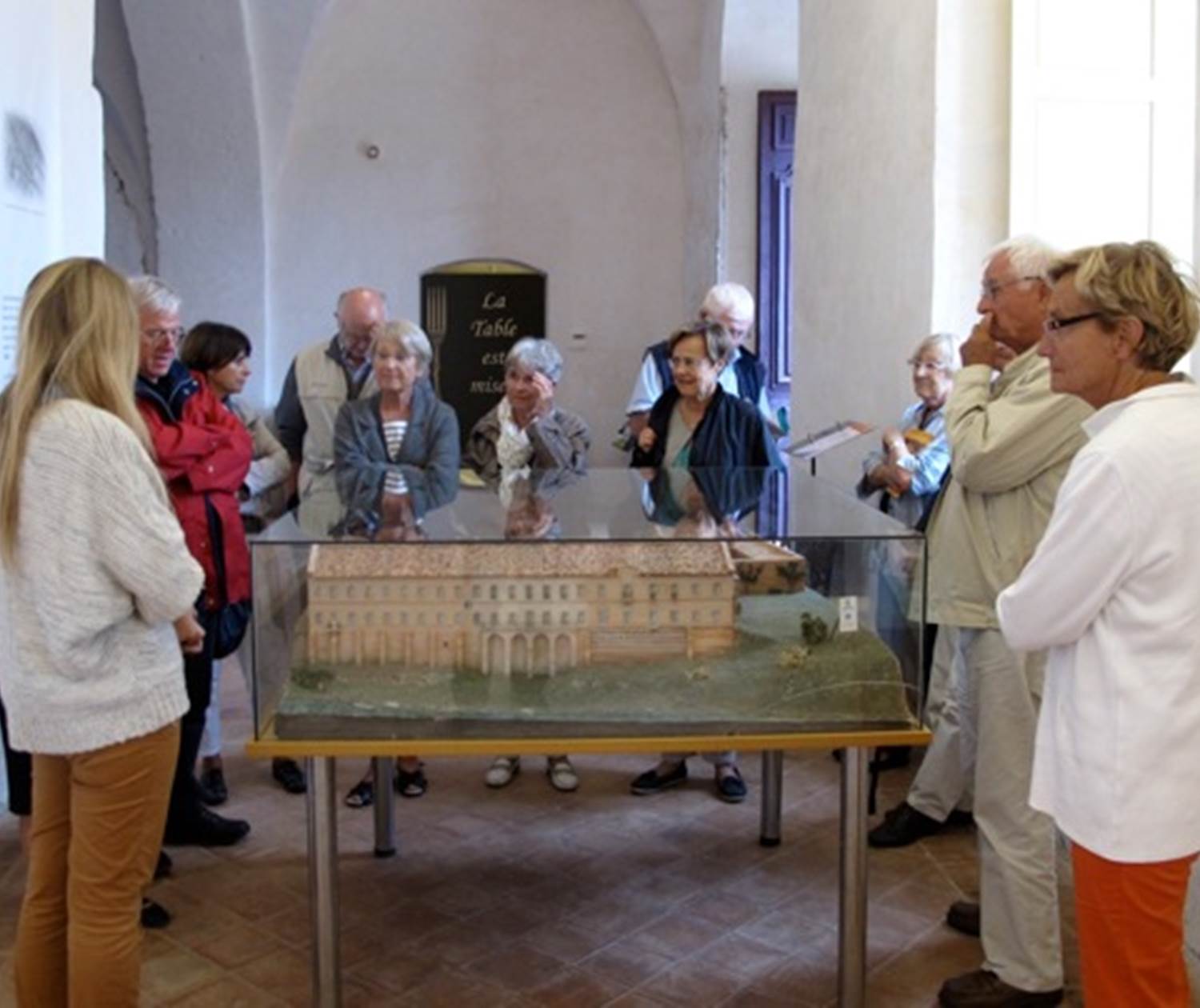 abbaye-de-belleperche-visite-©DR