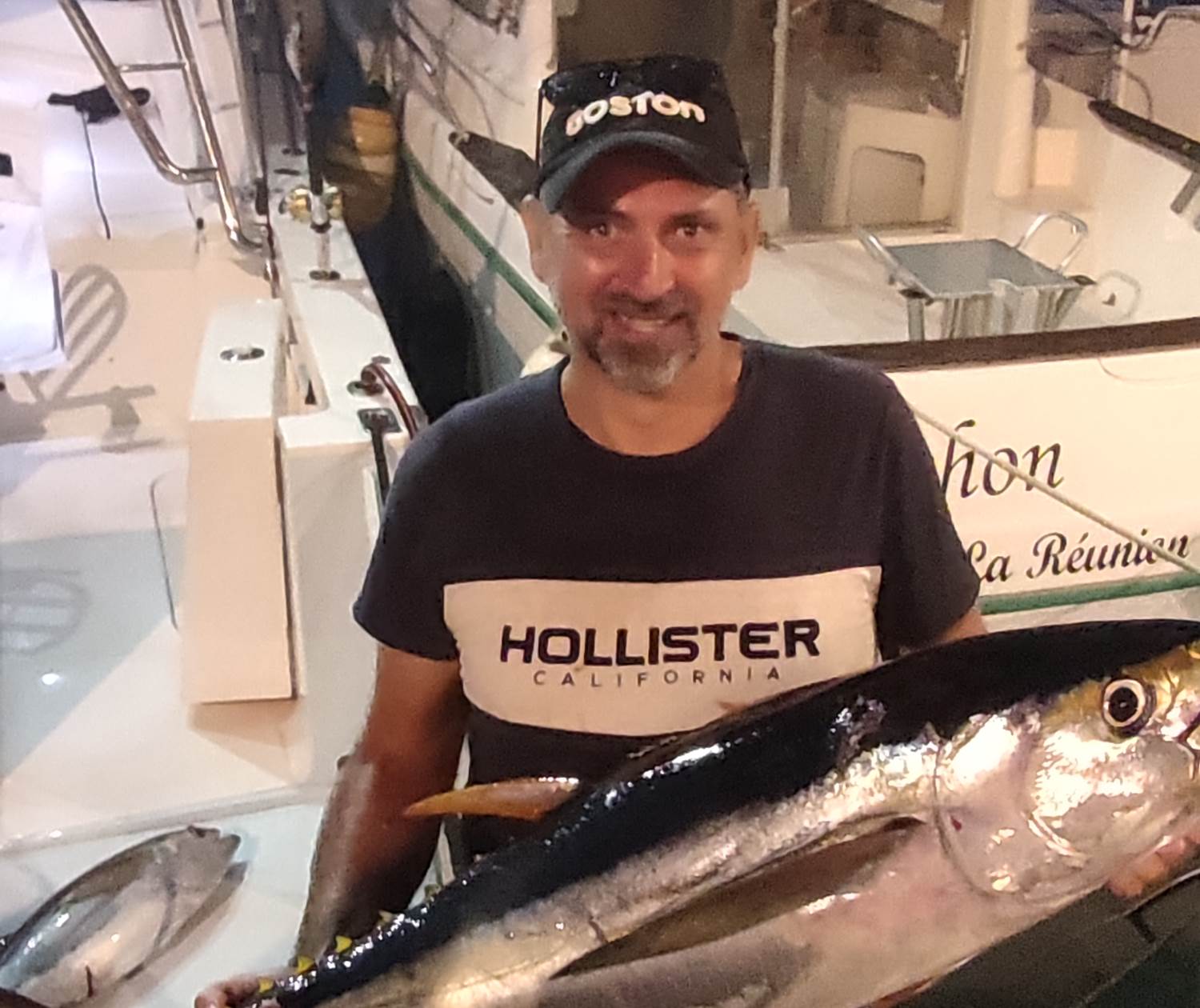 Votre hôte Denis et un thon banane de 16kg