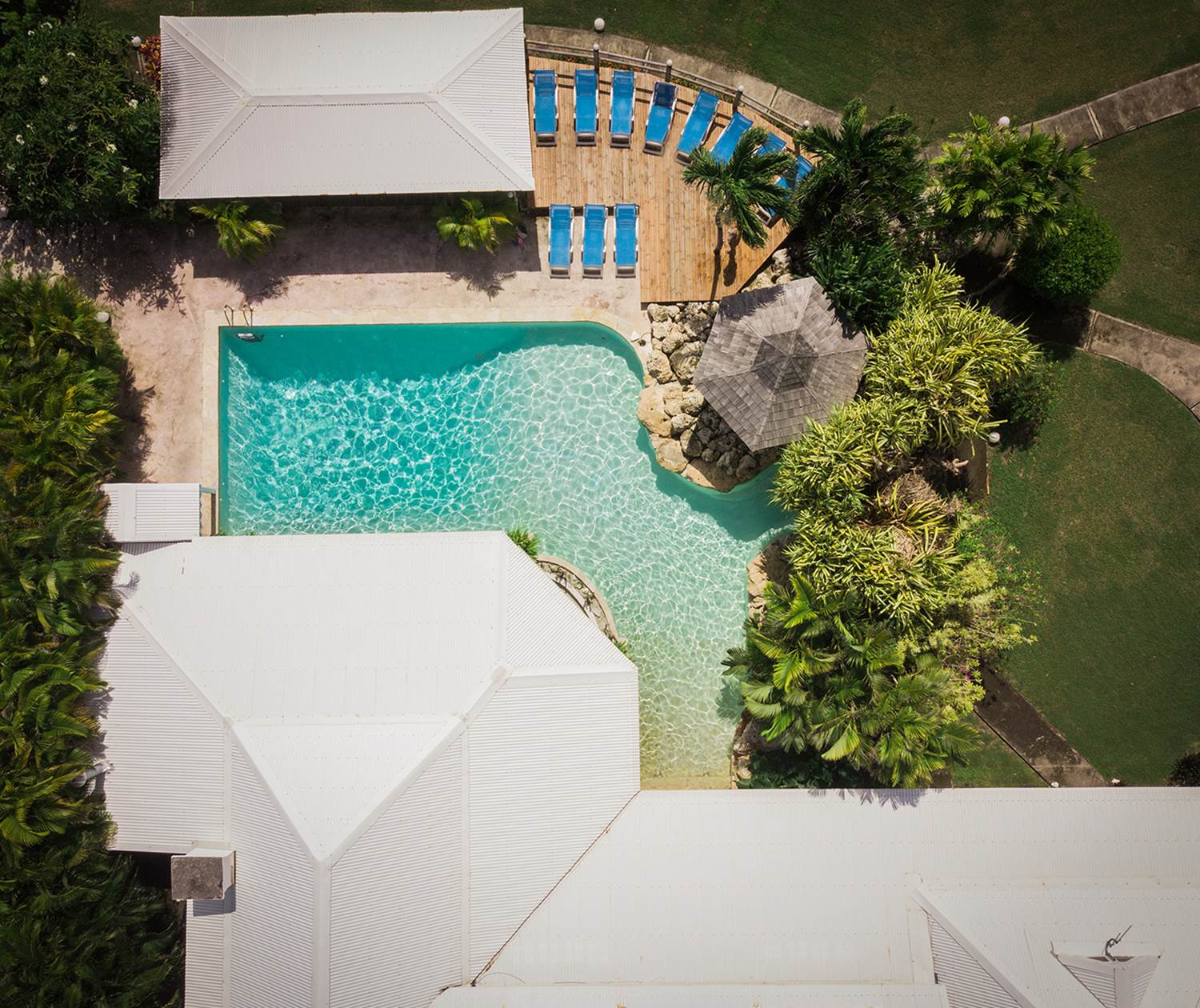 Vue aérienne piscine