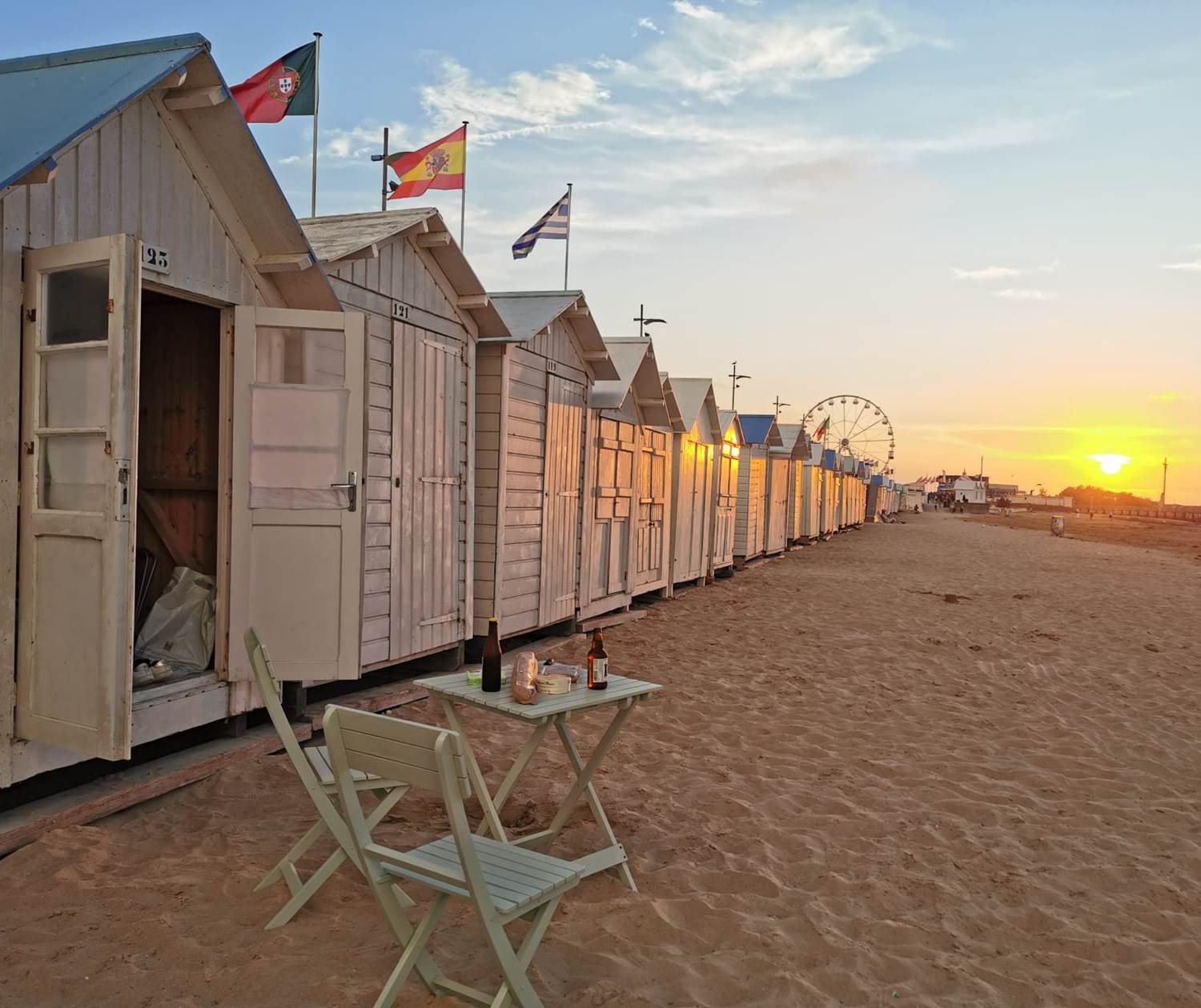 les cabines de plages de Courseulles sur mer