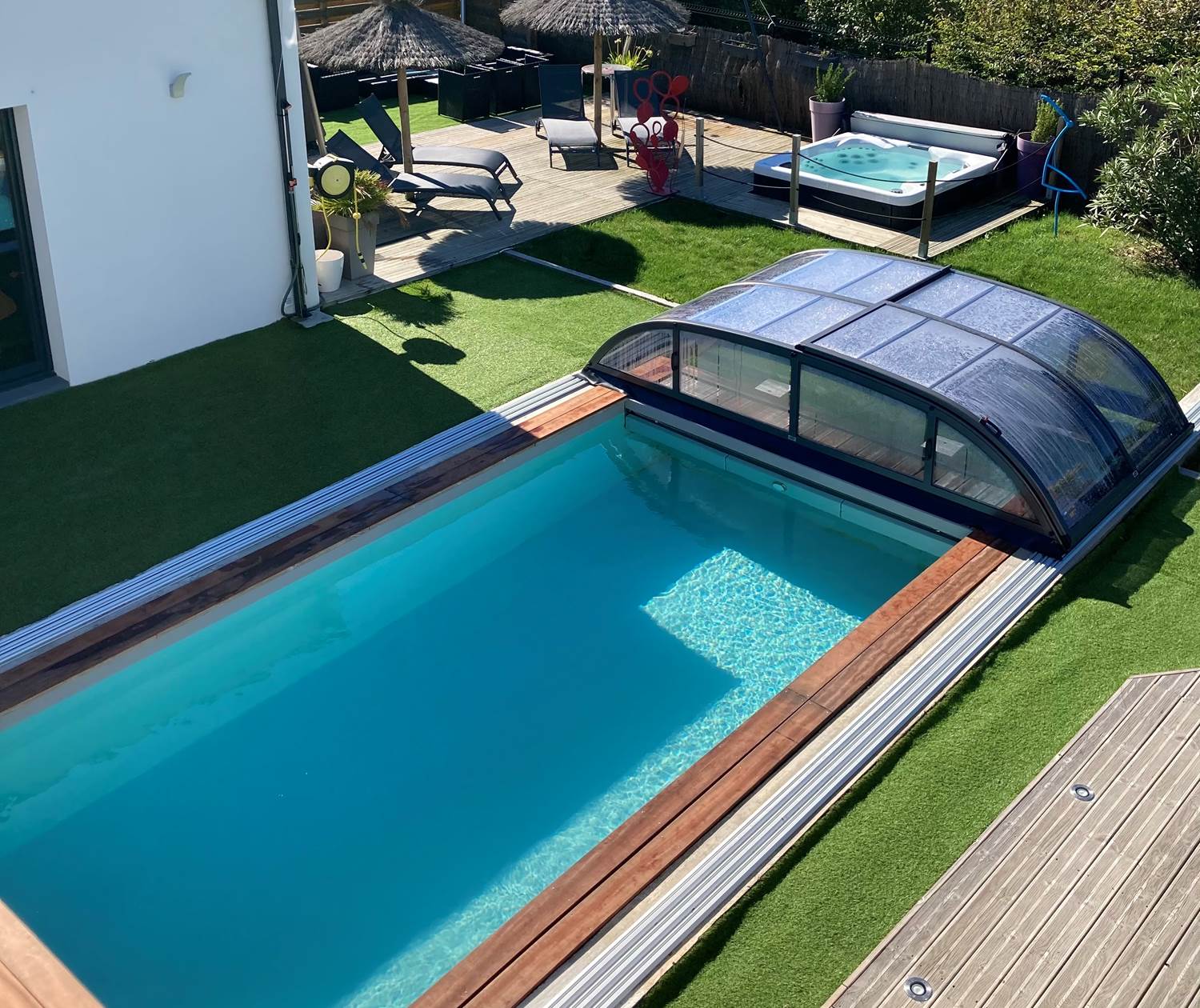 Abri piscine villa charles ashton