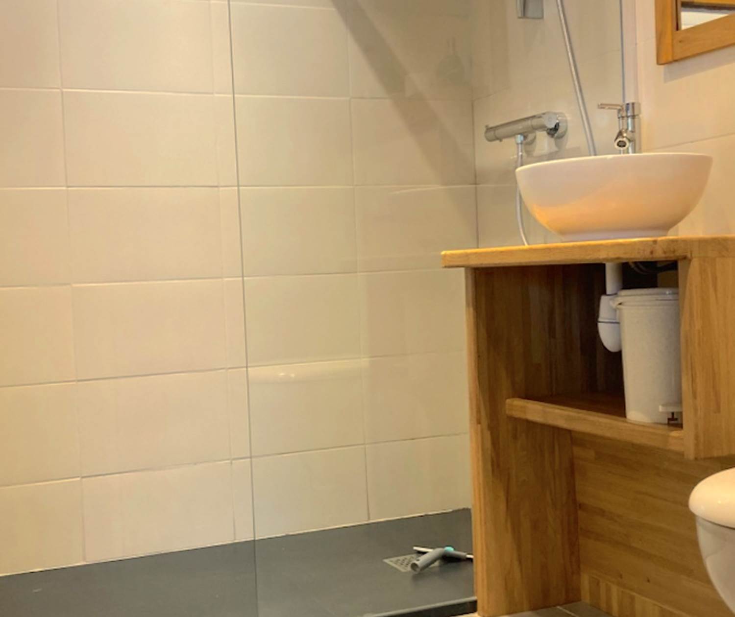 Salle de bains des chalets d'Heidi