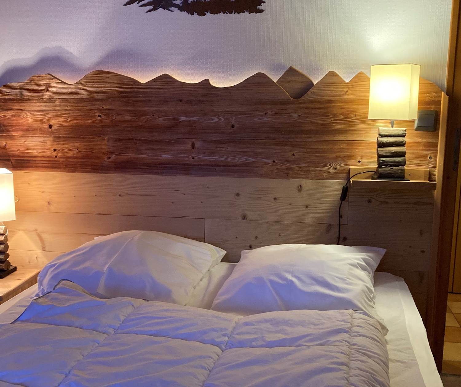 Chambre 1: 1 lit double et balcon