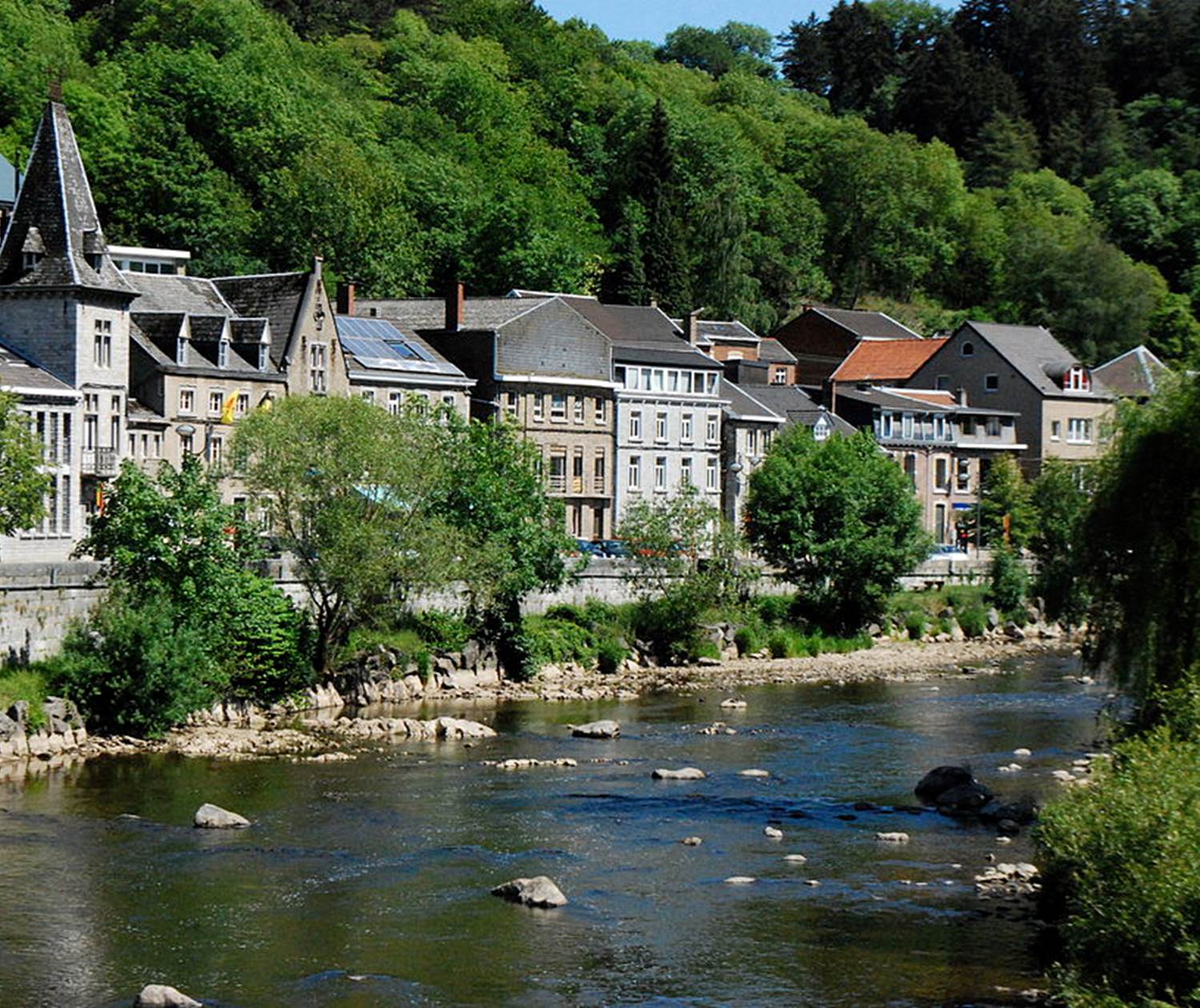 1024px-20110525_remouchamps20[1]