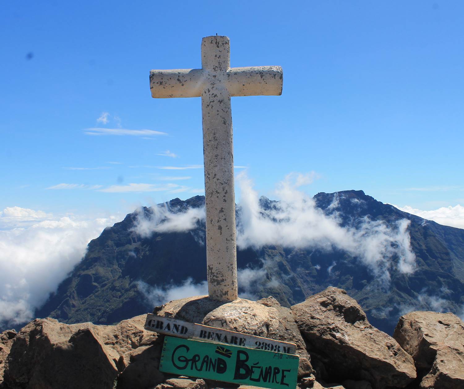 Le Piton des Neiges depuis le Grand Bénare