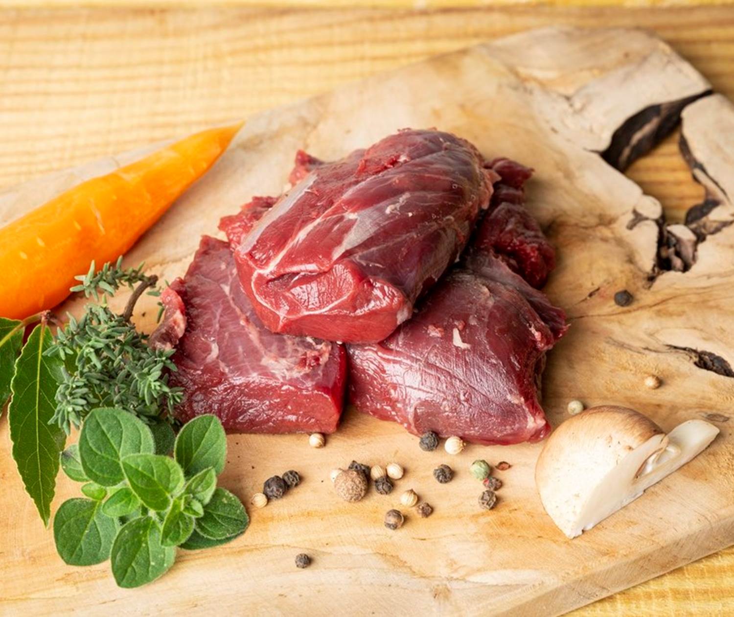 Viande crue pour Sauté de Cerf