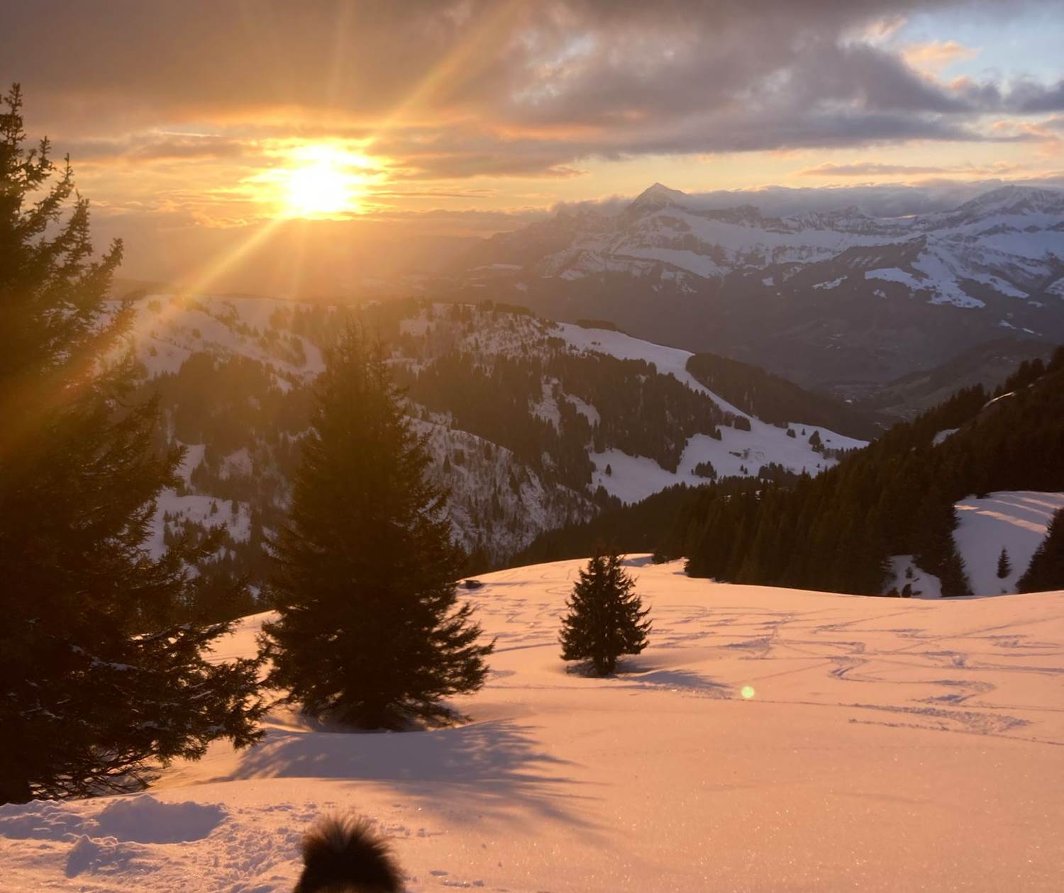 Coucher de soleil sur le Mont Charvin