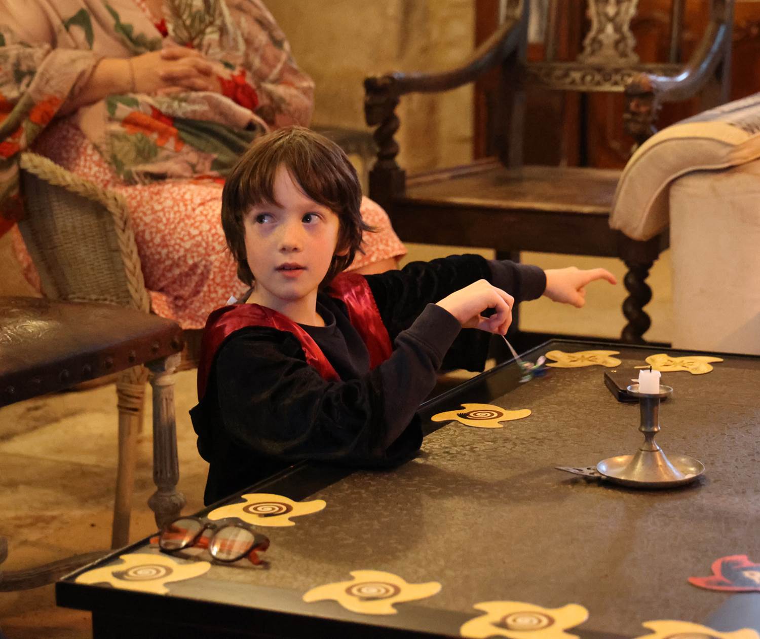 CHÂTEAU LUDIQUE & FANTASY, Jeux de société, jeux de rôle, murder party & animations immersives